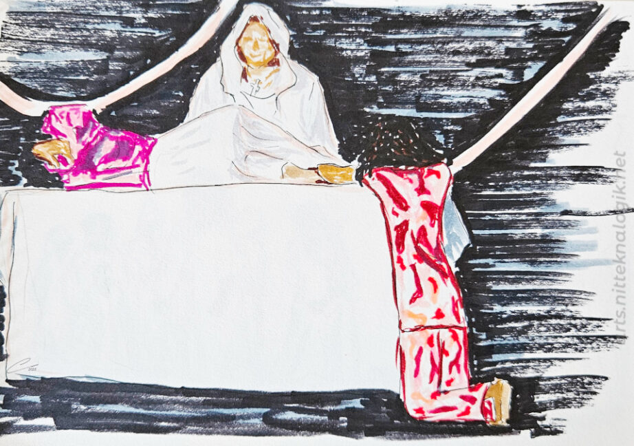 Grupo de mujeres africanas en escena y una de ellas está tumbada